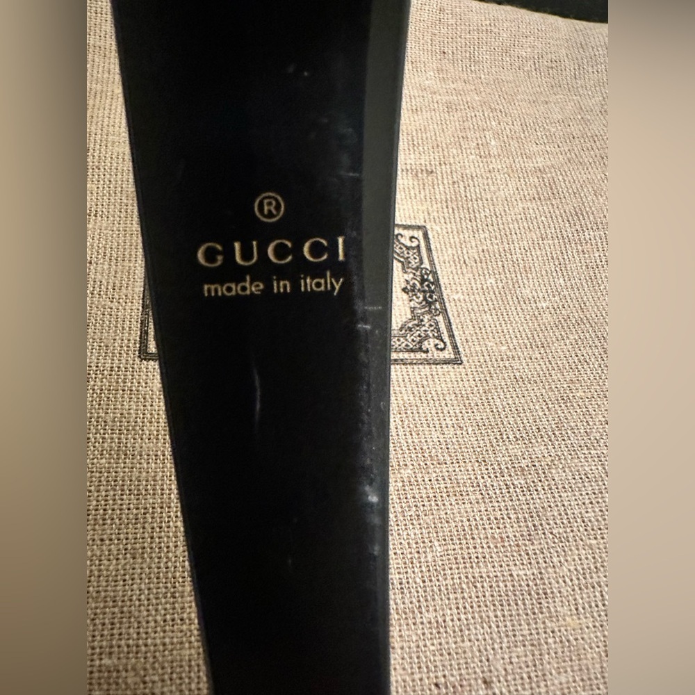 Gucci Black Headband with Star Accents - Picture 6 of 8